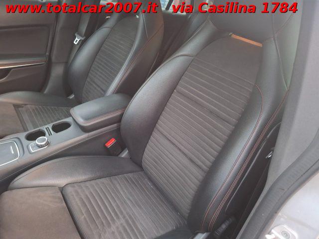 MERCEDES-BENZ CLA 180 d Automatic Premium