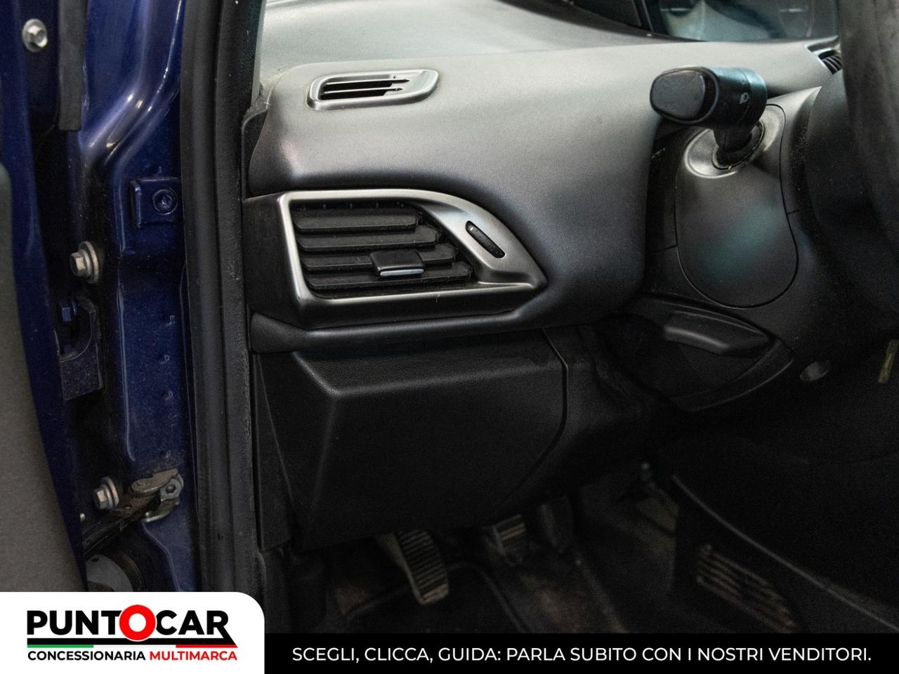 Lancia Ypsilon 1.2 69 CV 5 porte Elefantino