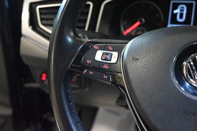 VOLKSWAGEN Polo Business 1.0 TGI 5p.R-LINE BMT NAVI PDC 16"CARPLAY