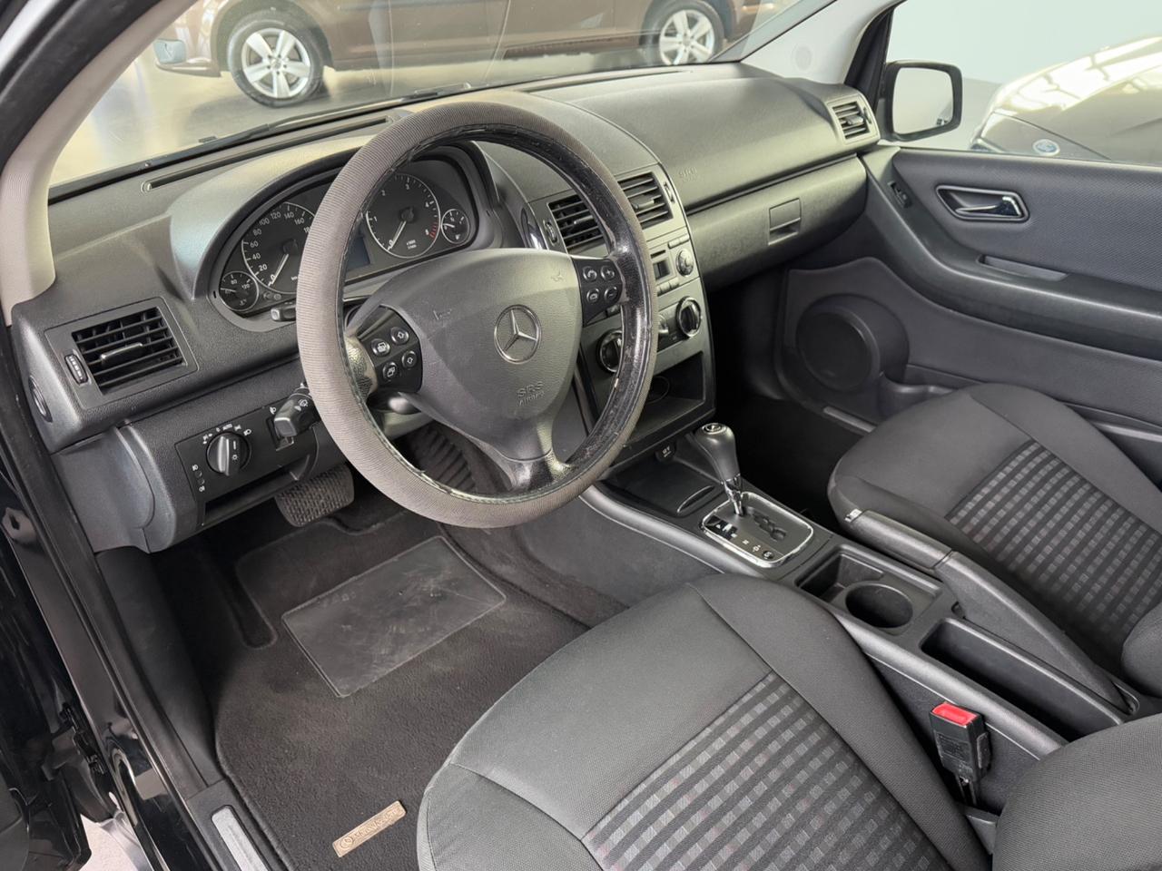 Mercedes-benz A 160 CDI AUTOMATIC Executive ok neopatentati