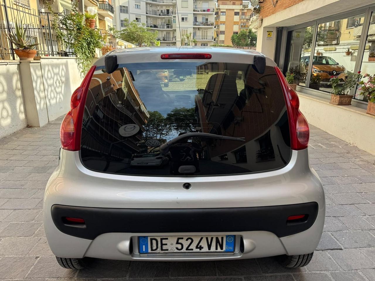 PEUGEOT 107 1.4 HDi 5 porte Sweet Years