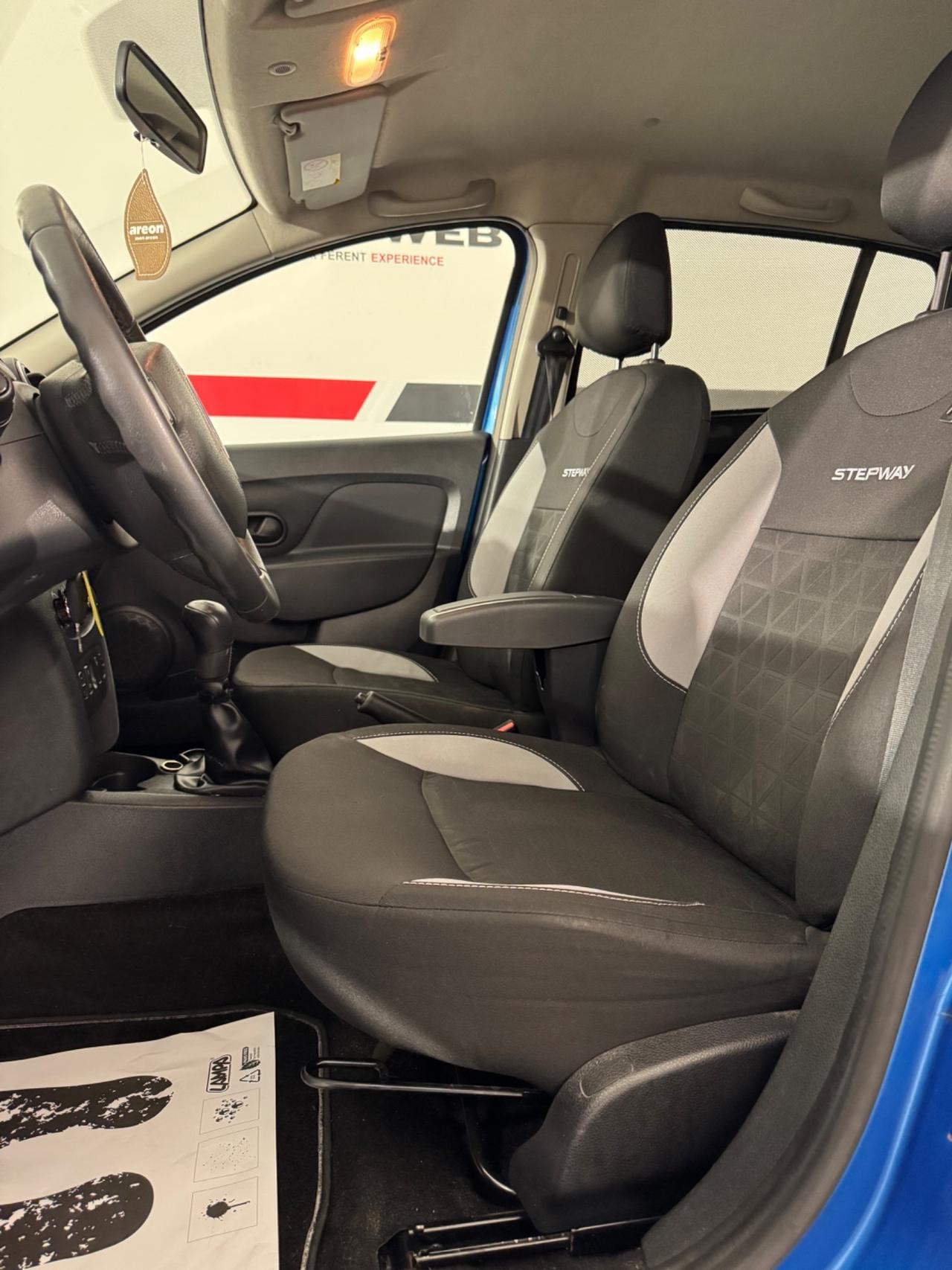 Dacia Sandero Stepway 900 TCe 12V 90CV Prestige