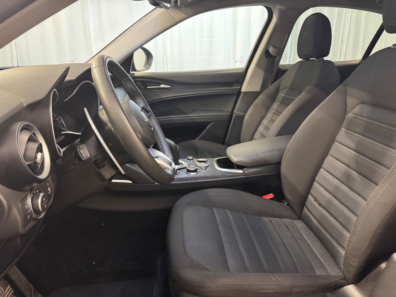 Alfa Romeo Stelvio 2.2 Turbodiesel 190 CV AT8 Q4 Executive