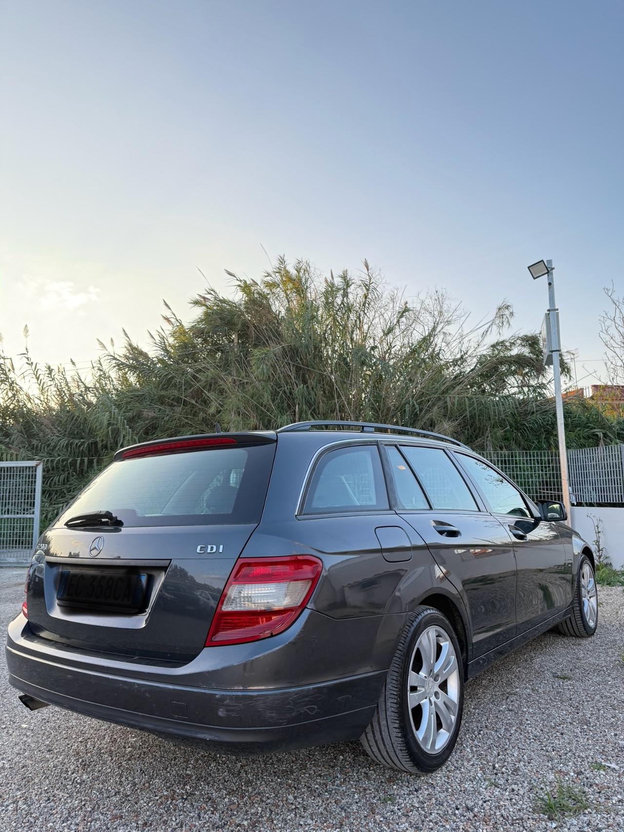 Mercedes-benz C 200 C 220 CDI S.W. BlueEFFICIENCY Elegance