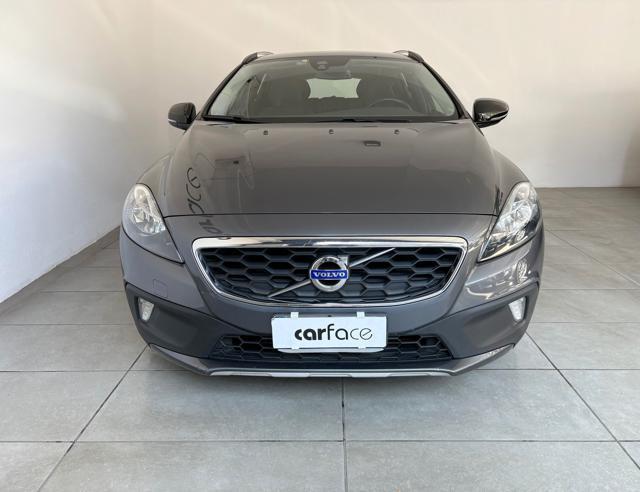 VOLVO V40 Cross Country D2 1.6 Summum