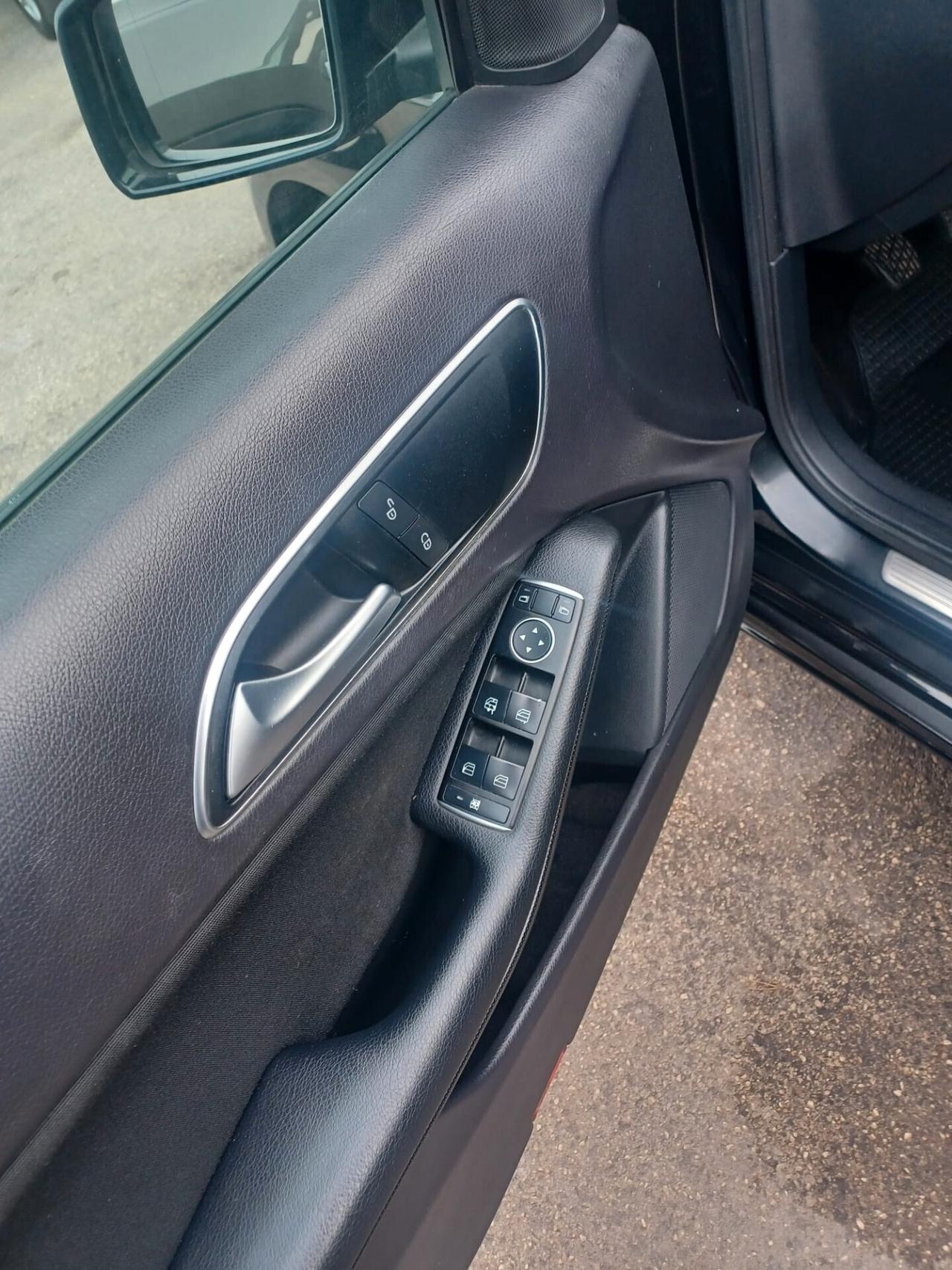 Mercedes-benz A 180 CDI ANNO 2014