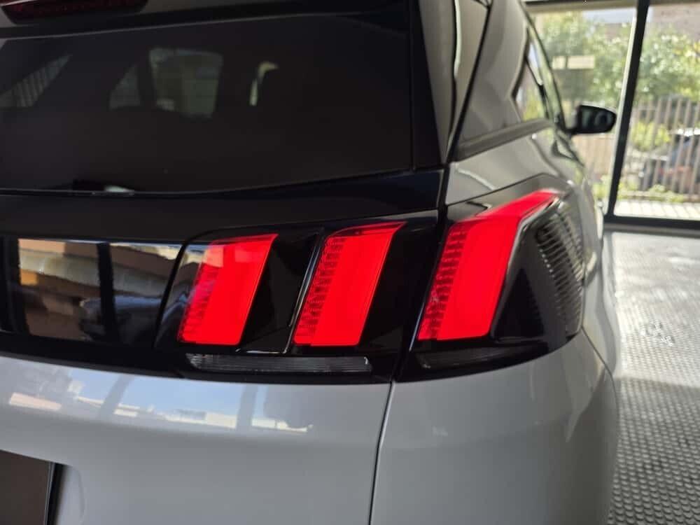 Peugeot 3008 Allure 1.5hdi 2023 EAT8 12000km PROMO