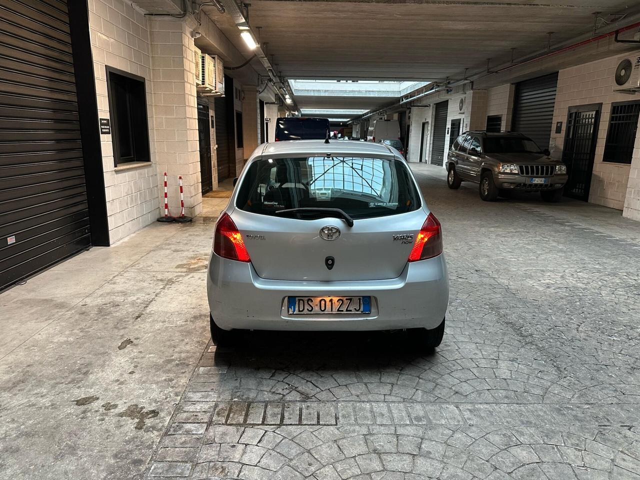 Toyota Yaris 1.0 5 porte