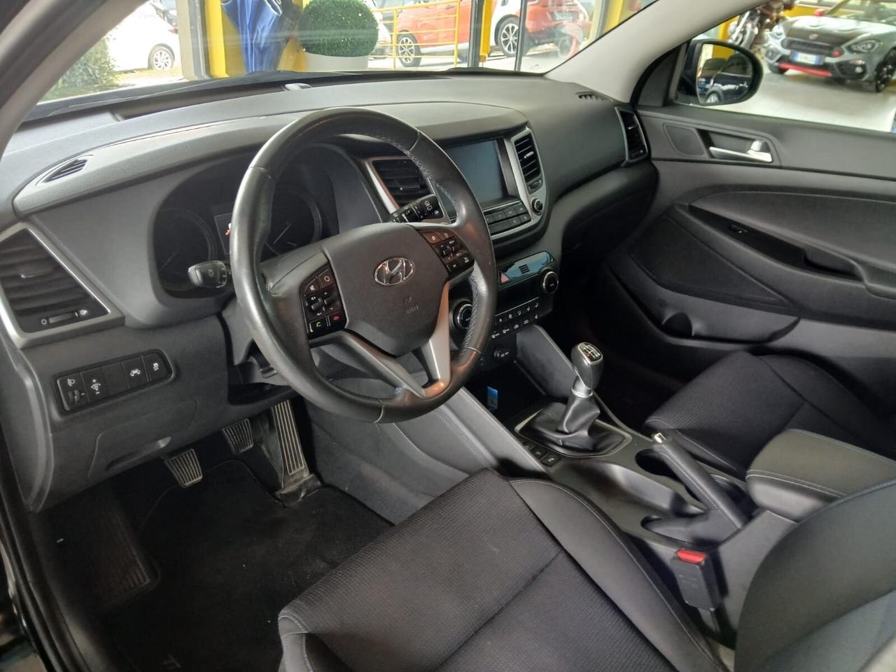 Hyundai Tucson 1.7 CRDi XPossible accetto permute e finanziamenti