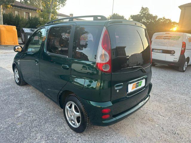 TOYOTA Yaris Verso 1.3i 16V cat Sol