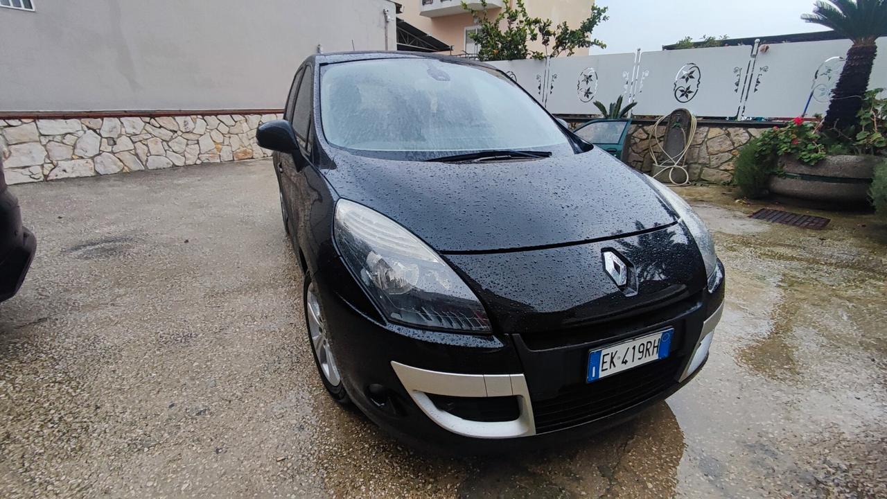 Renault Scenic 1.6 dci 2012