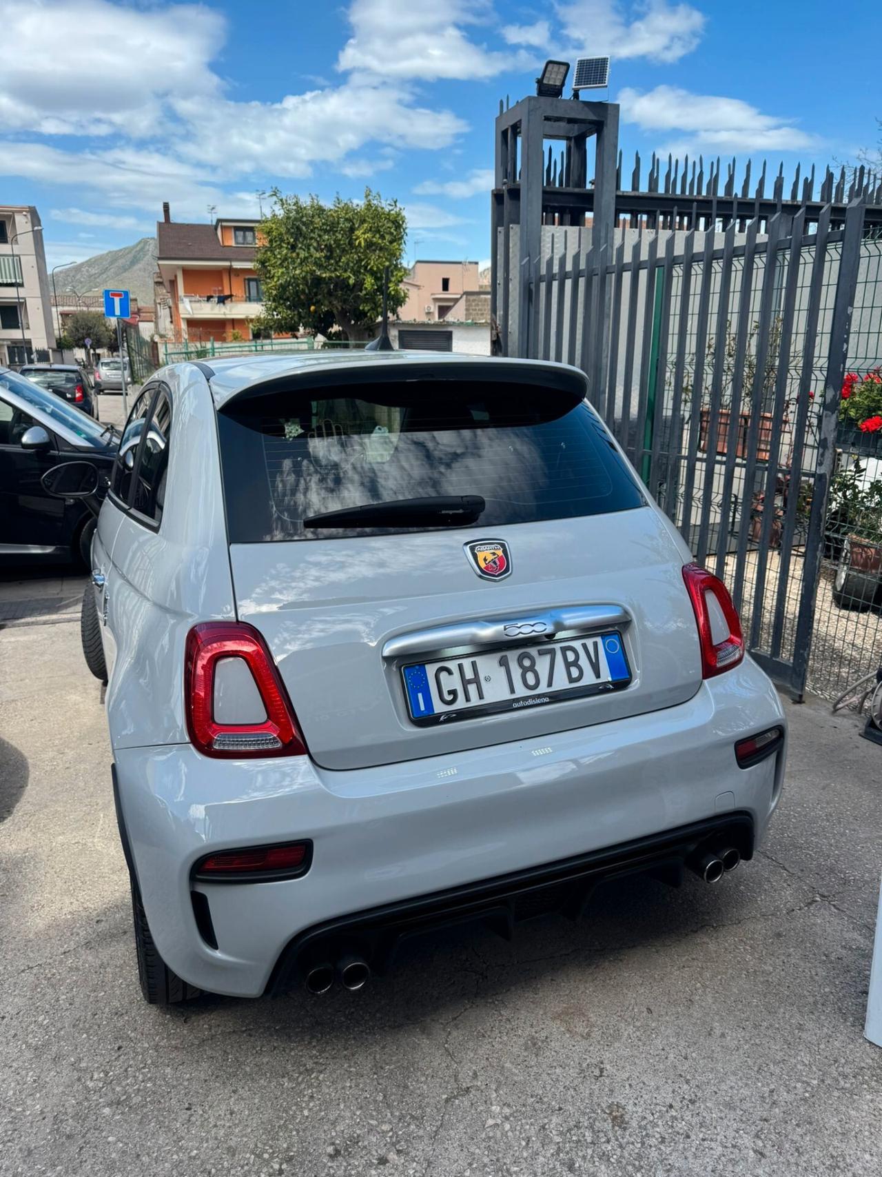 Abarth 595 1.4 Turbo T-Jet 145 CV special pedal comander