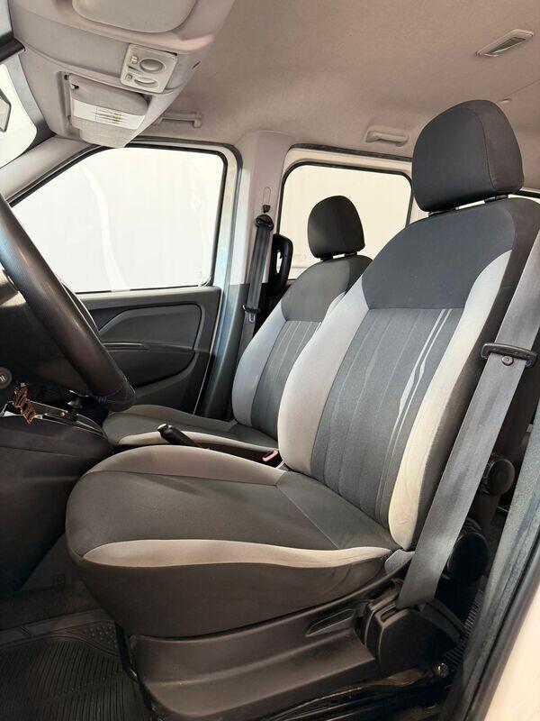 FIAT DOBLO' MAXI 1.6 120cv AUTOCARRO 5 POSTI