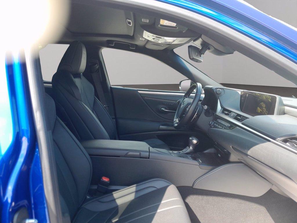 LEXUS Es 300h 2.5 executive cvt del 2020