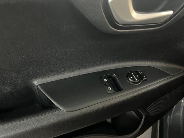 KIA Stonic 1.2 DPI Urban