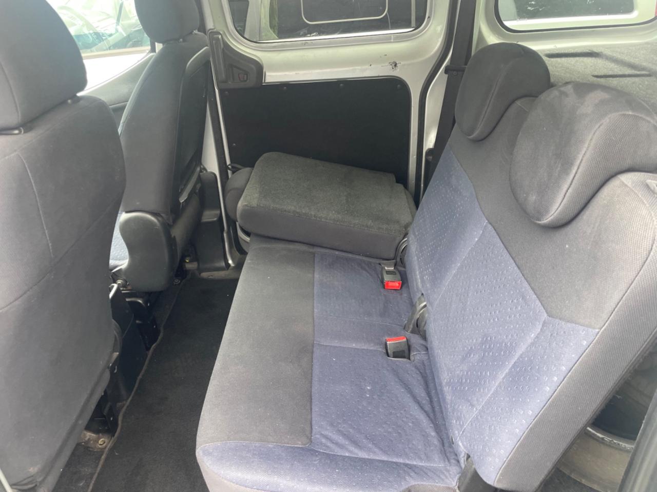 Nissan NV200 1.5 dCi 90CV Combi Efficient E5