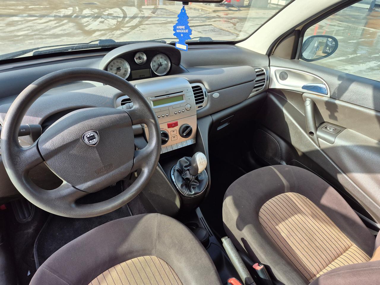 Lancia Ypsilon 1.3 MJT