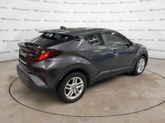 TOYOTA C-HR 1.8 Hybrid E-CVT Business