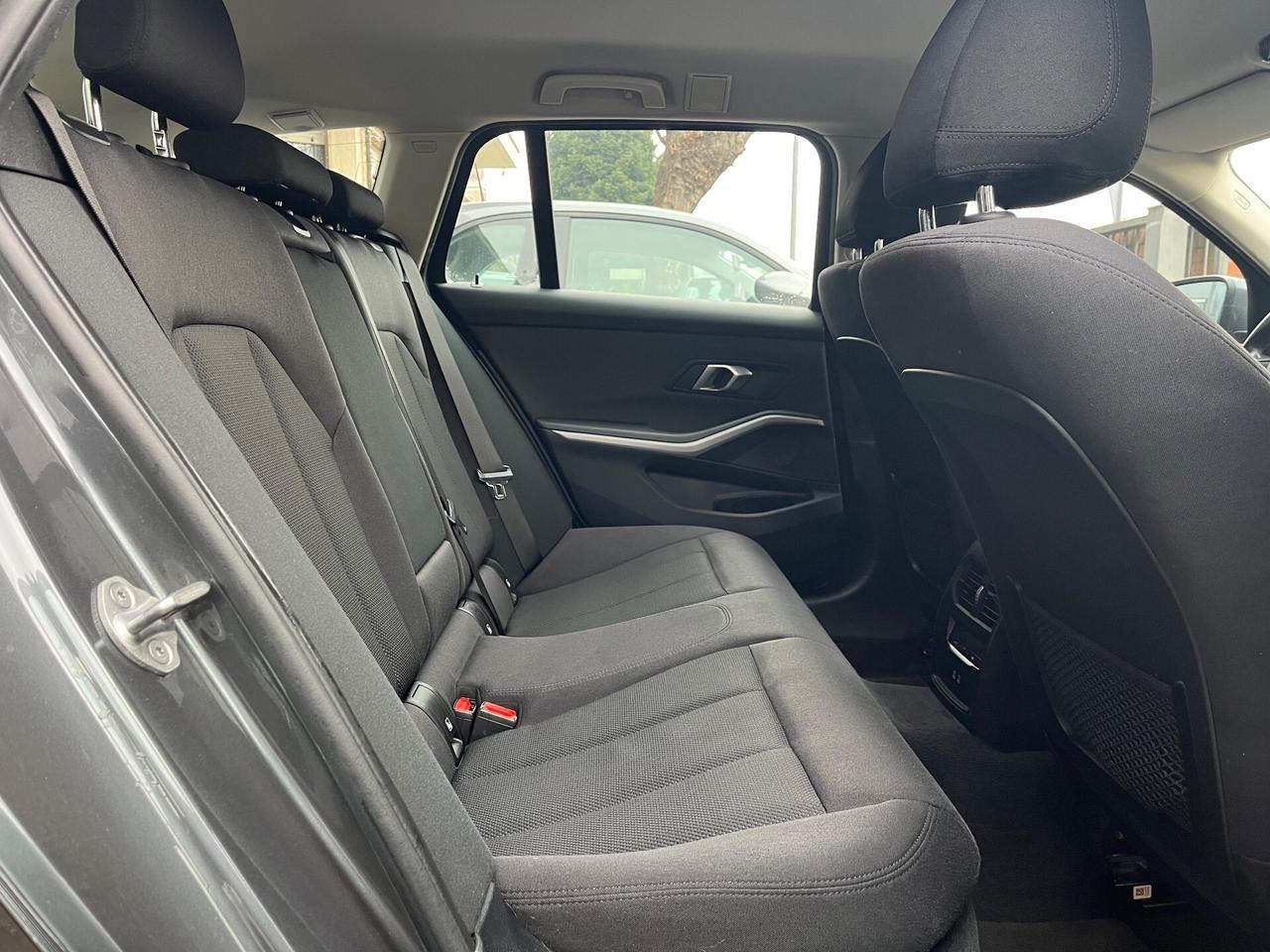 Bmw 318 320d 48V Touring Business Advantage