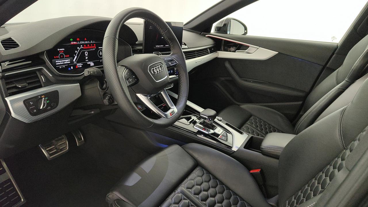 AUDI A4 V 2019 Avant - rs4 avant 2.9 tfsi quattro 450 cv tip