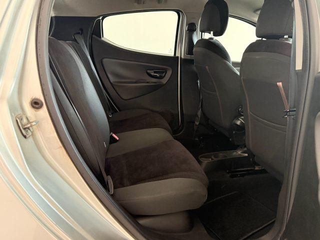 LANCIA Ypsilon 0.9 TwinAir 85 CV 5 porte S&S Silver