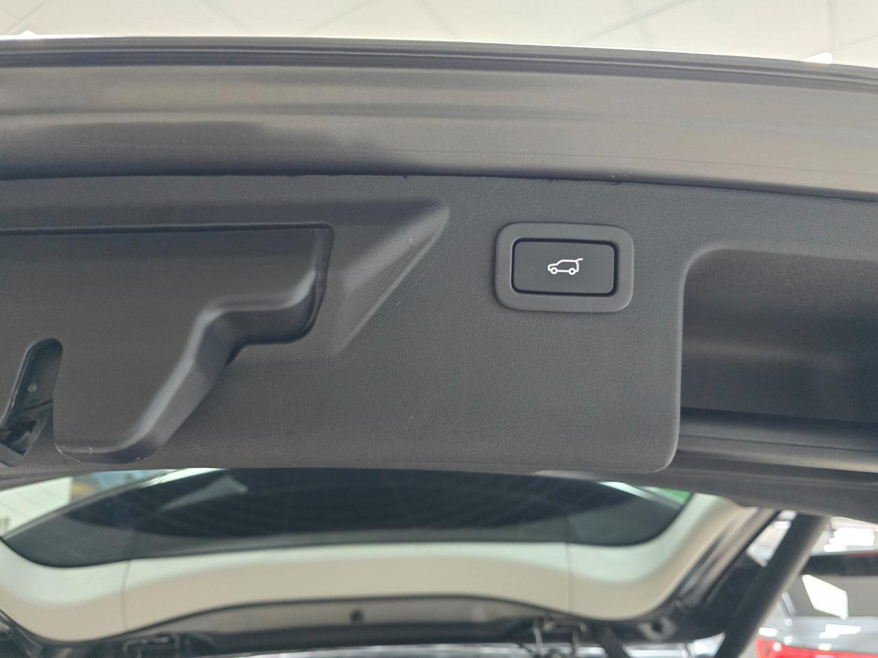 Land Rover Discovery Sport 2.0 TD4 150 CV Auto Business Ed. Premium SE