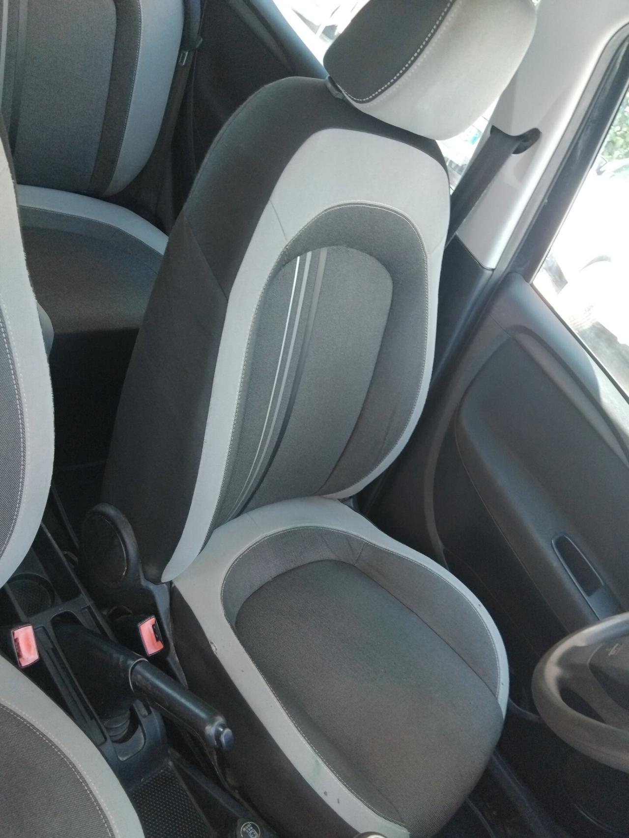 FIAT GRANDE PUNTO 1.2 EVO 2012