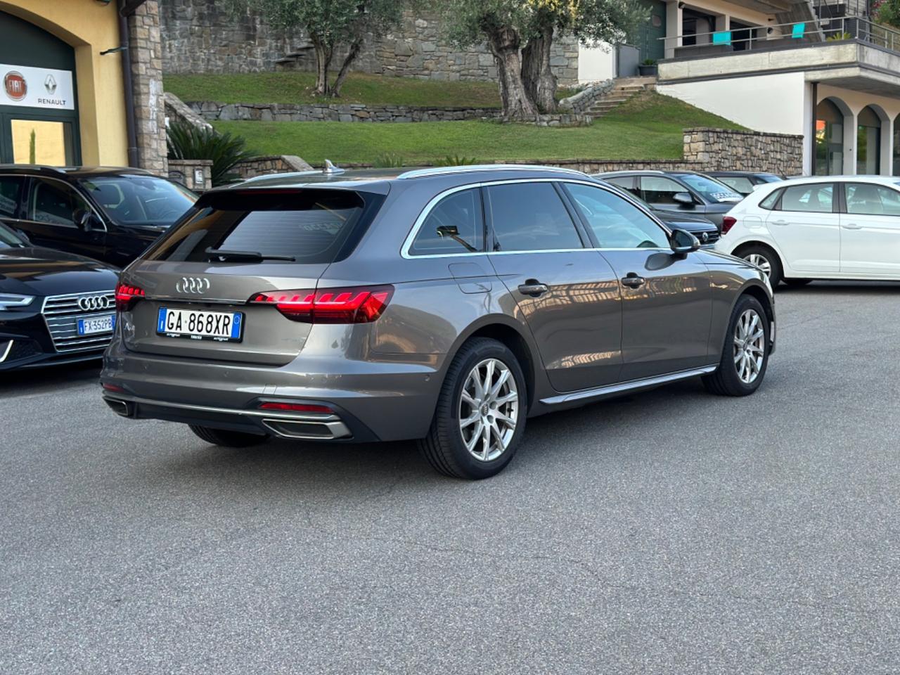 Audi A4 Avant 40 TDI S tronic S line edition