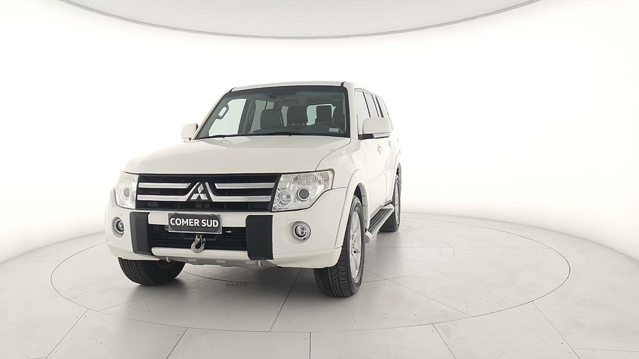 MITSUBISHI Pajero IV 2007 Pajero 3.2 cr Intense 200cv 5p