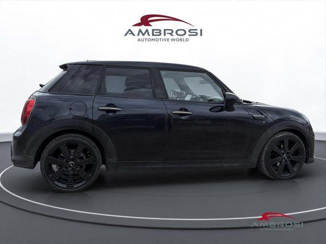 MINI Cooper 5 porte 1.5 Resolute