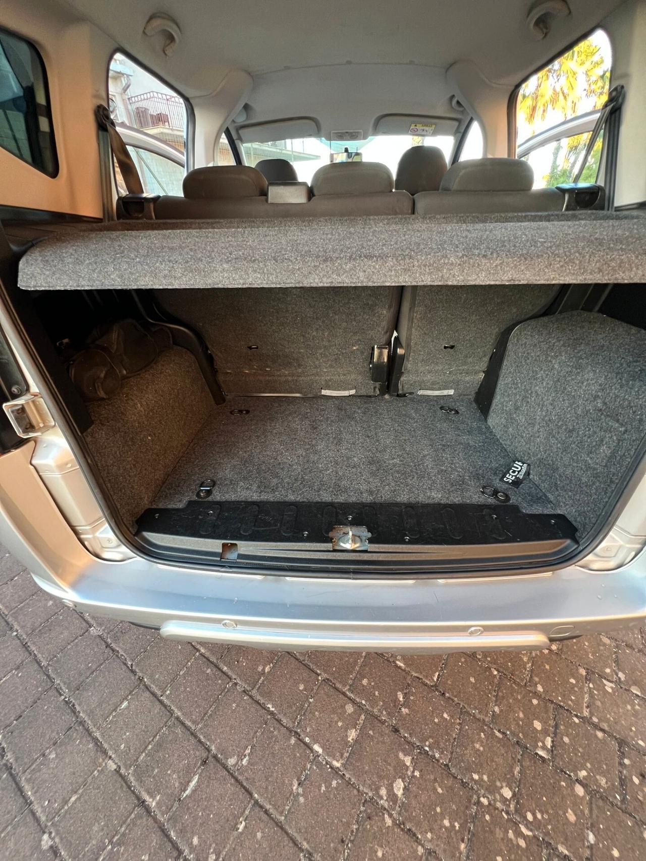 Fiat Qubo 1.3 MJT 95 CV Trekking