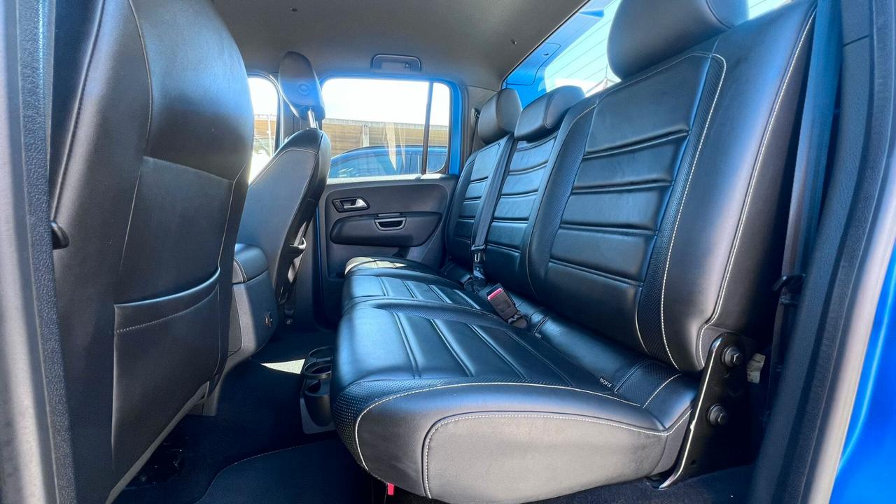 Volkswagen Amarok 3.0 V6 TDI 4MOTION BMT permanente aut. DC Aventura