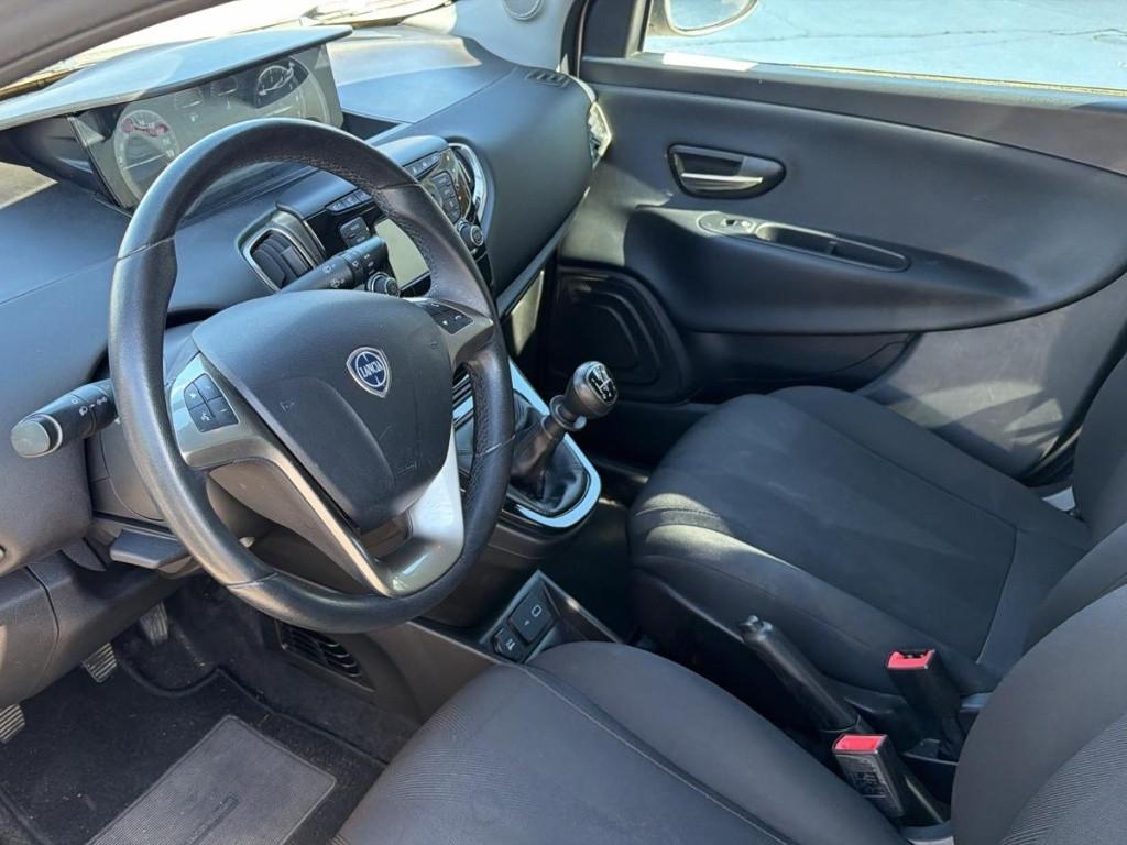 LANCIA Ypsilon III 2015 - Ypsilon 1.2 Gold ecochic Gpl 69cv my19