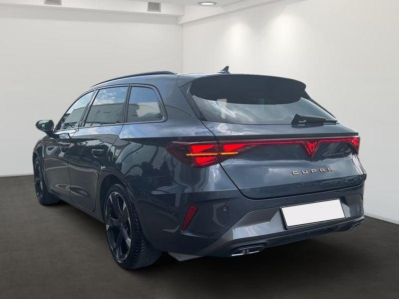 Cupra Leon Leon Sportstourer 1.5 Hybrid 150 CV DSG Camera 18" LED
