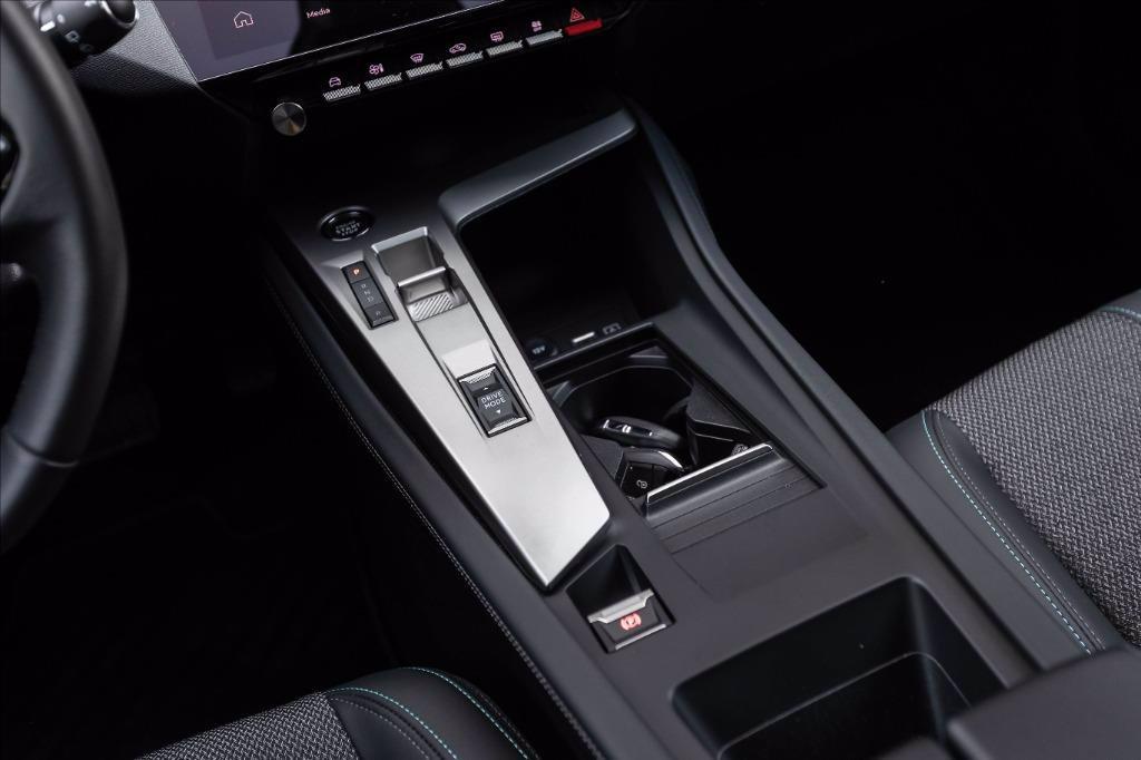 PEUGEOT 308 1.6 hybrid phev Allure Pack 180cv e-eat8 del 2023