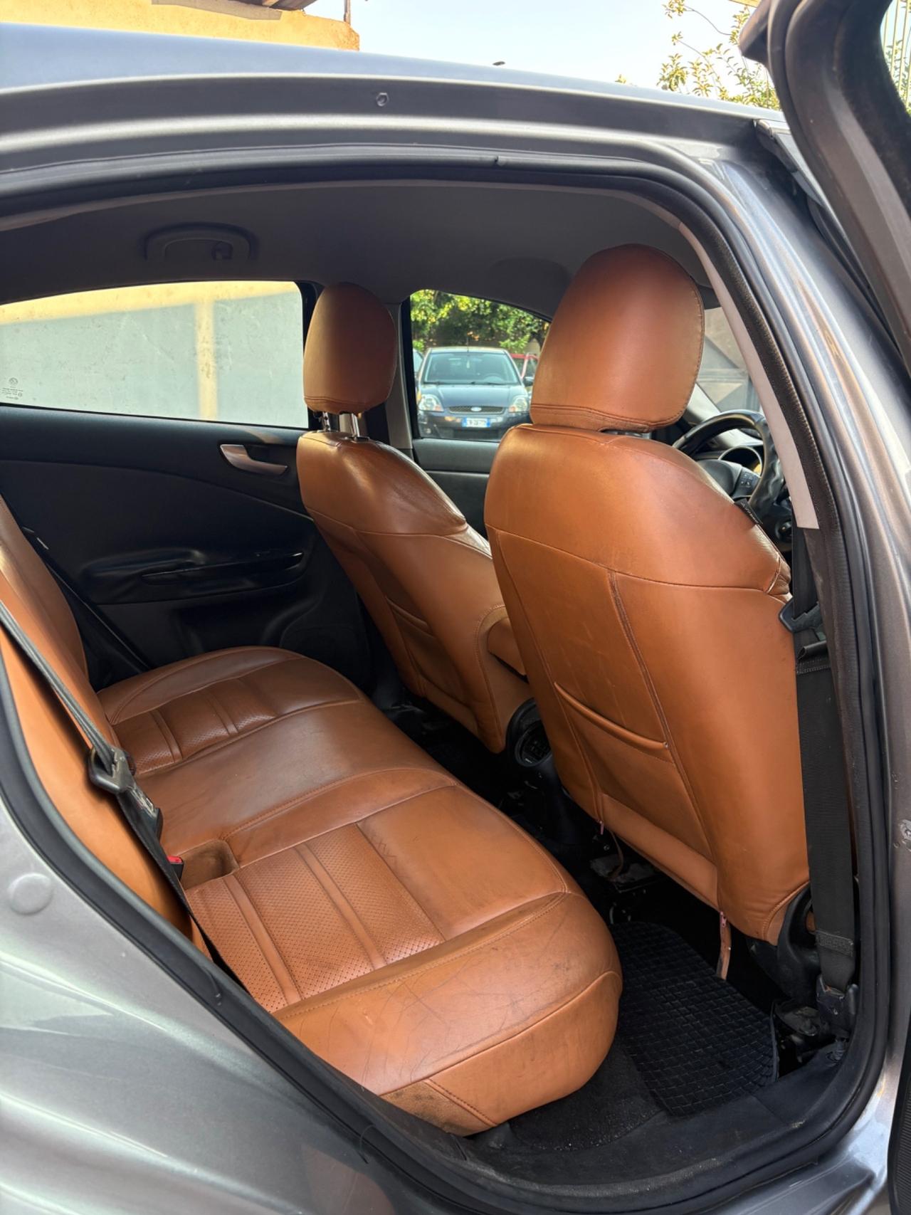 Alfa Romeo Giulietta 1.6 MJT carrozzeria da rivedere