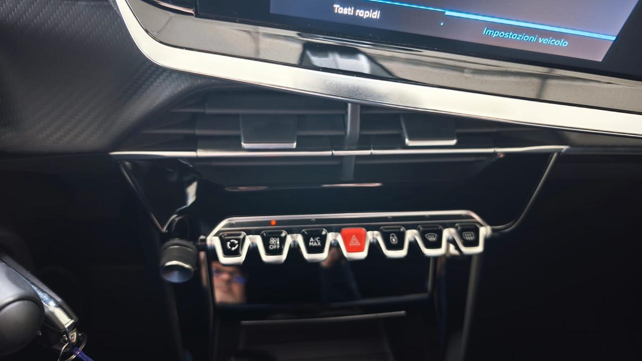 Peugeot 2008 BlueHDi 130 S&S EAT8 Allure Pack