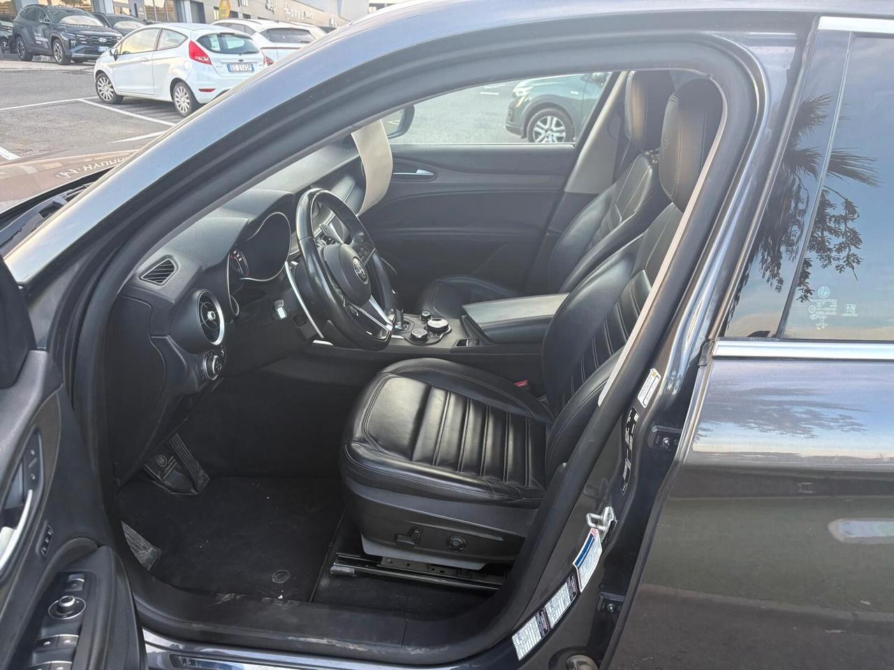 Alfa Romeo Stelvio 2.2 Turbodiesel 210 CV AT8 Q4 Super