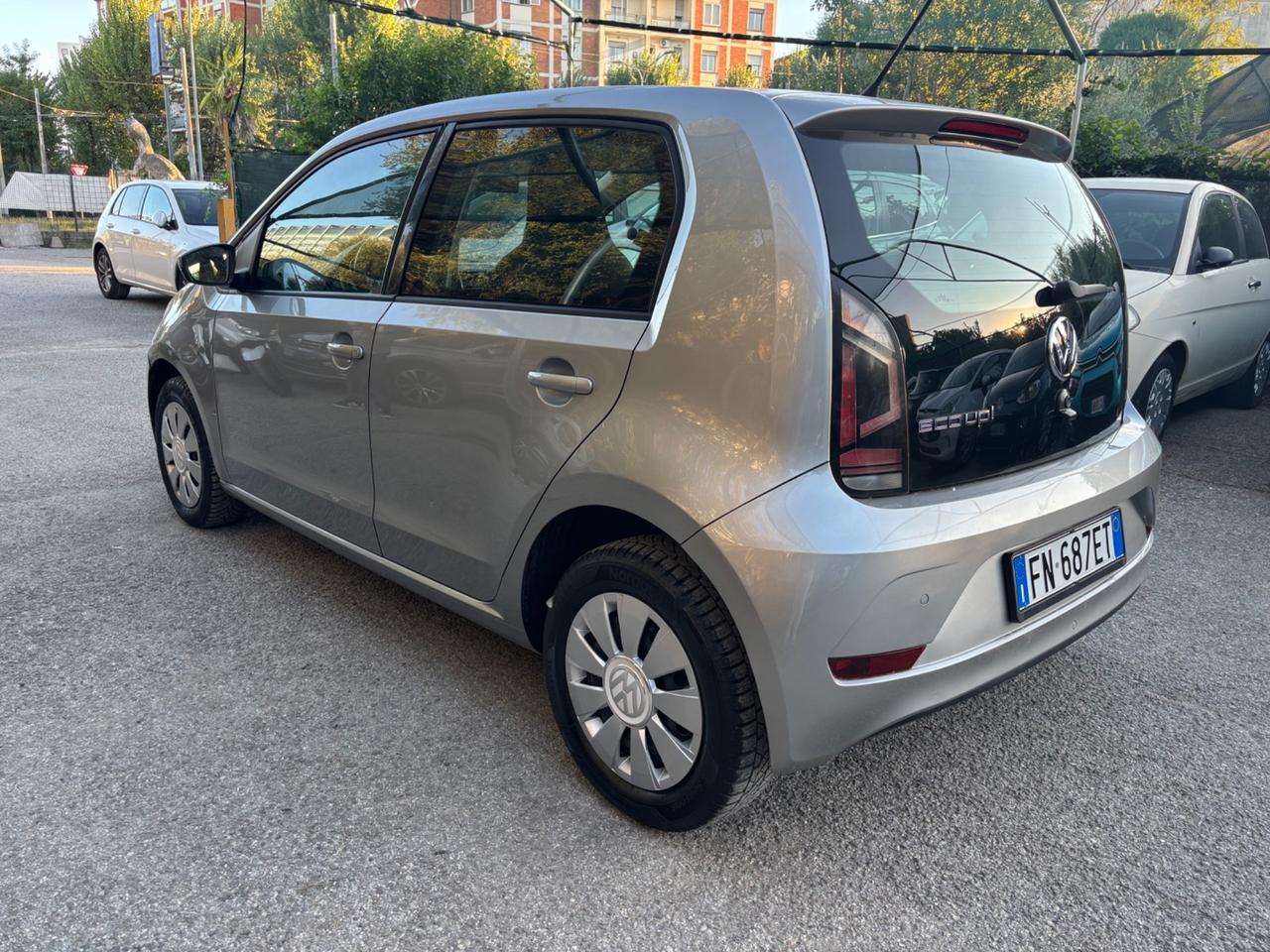 Volkswagen up! 1.0 5p. eco move METANO