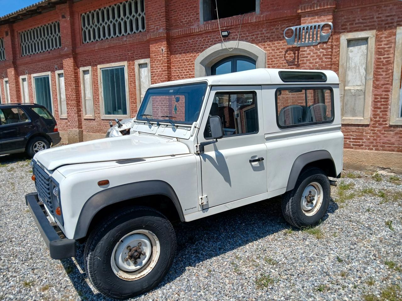 Land Rover Defender 90 2.5 Td5 Station Wagon E