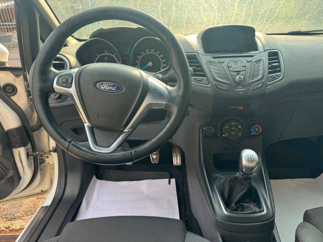 Ford Fiesta 1.5 TDCi 75CV 3 porte ST-Line