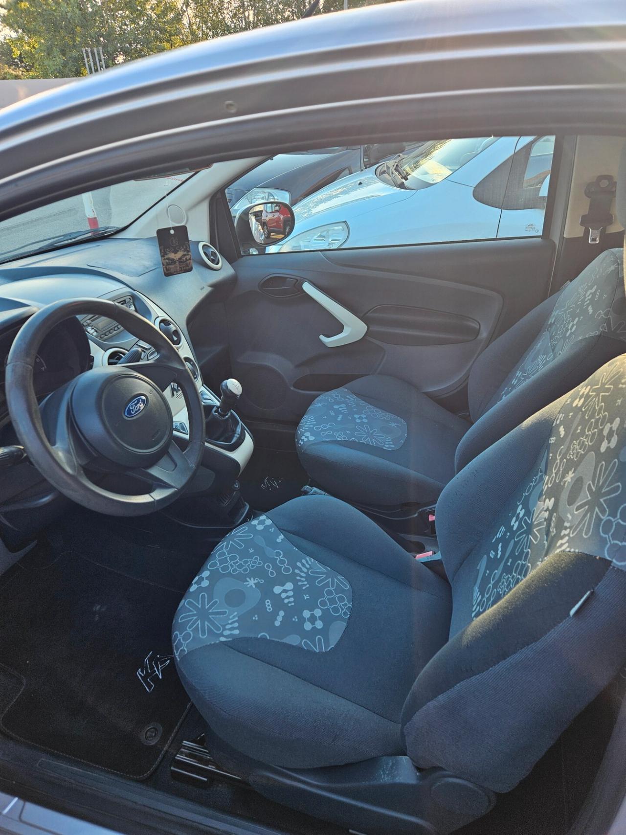 Ford Ka 1.2 8V 69CV Titanium