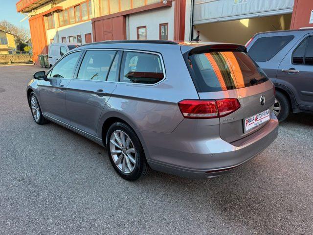 VOLKSWAGEN Passat Variant 2.0 TDI DSG Business BlueMotion Tech