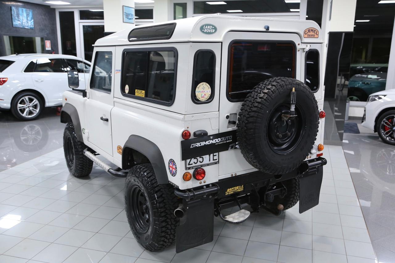 Land Rover Defender 90 2.5 Td5