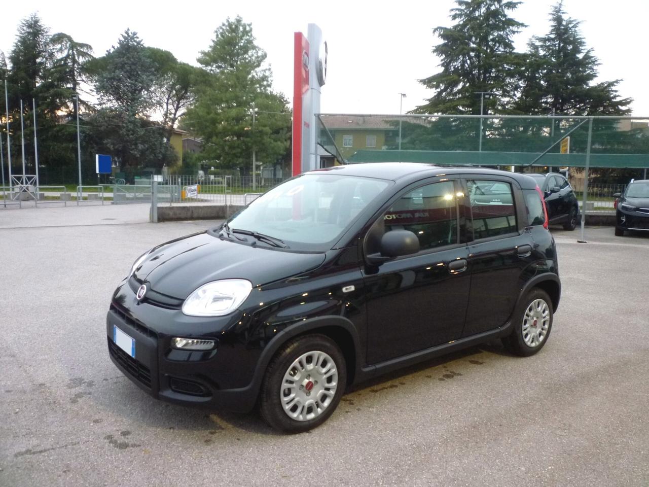 FIAT Panda 1.0 Hybrid 70 CV KM0 NERO 2024