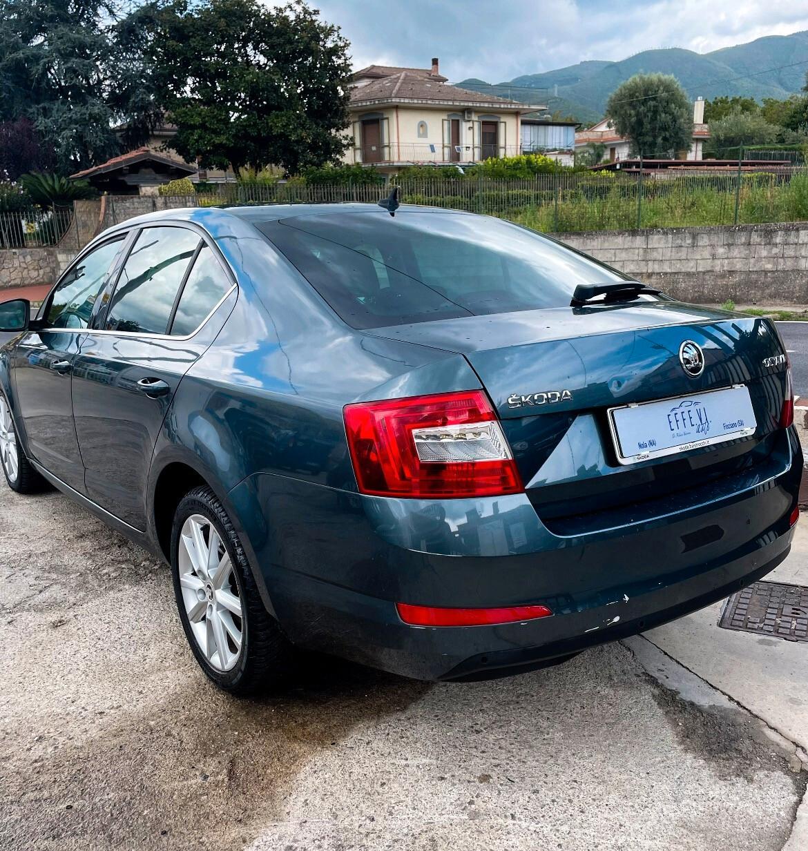 Skoda Octavia 1.6 TDI CR 110 CV Executive Plus