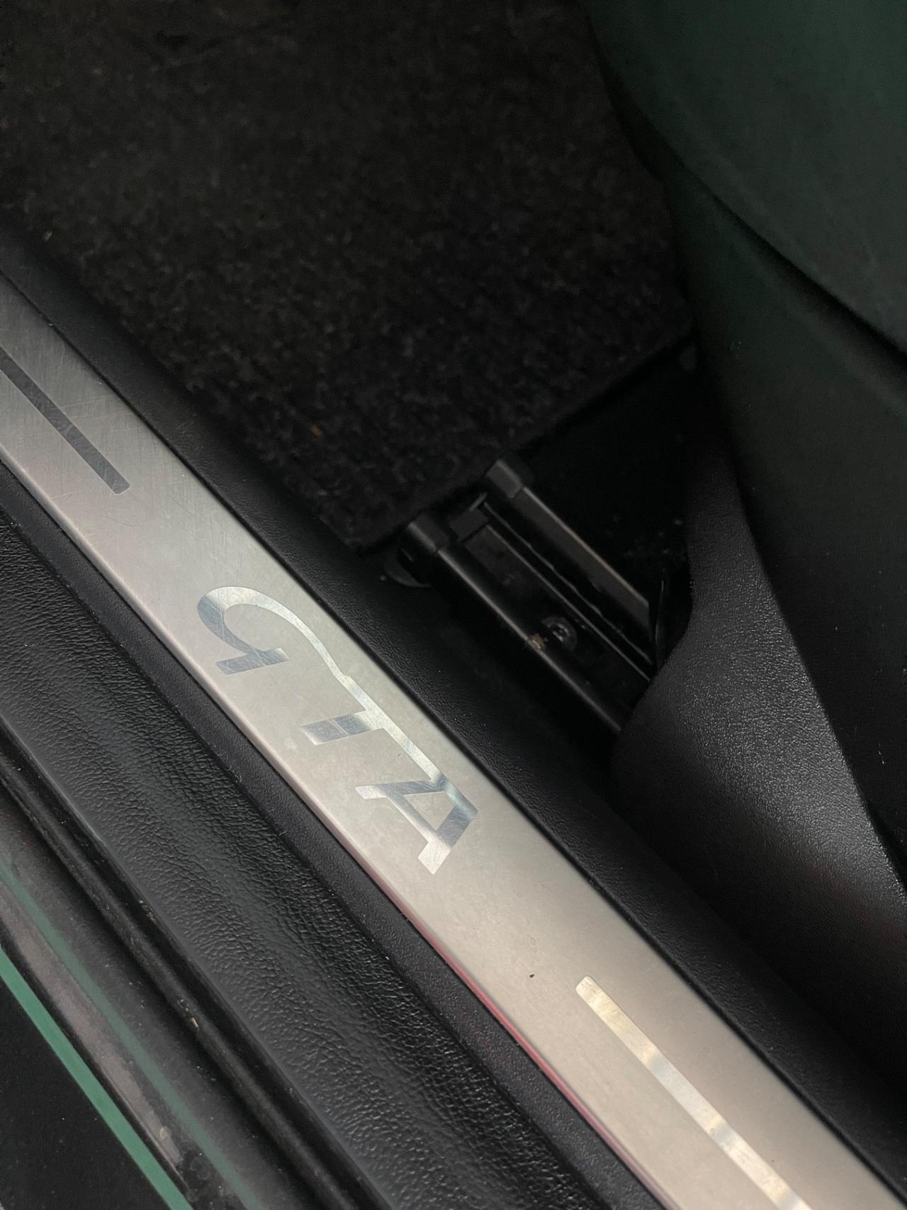 Alfa Romeo 147 3.2 V6 24V GTA Selespeed PERMUTE RATE