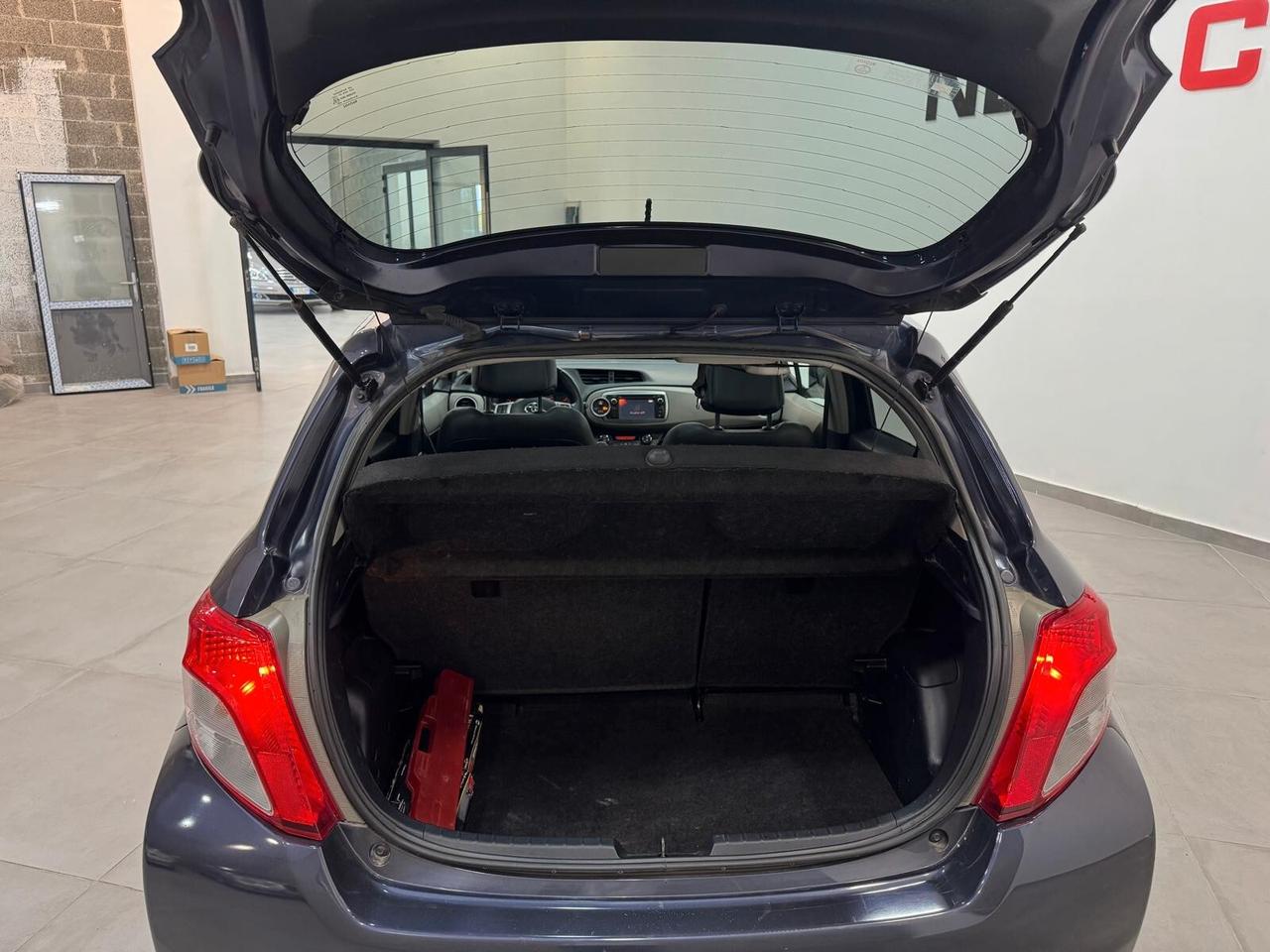 Toyota Yaris 1.4 D-4D 5 porte Lounge