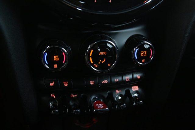 MINI Cabrio 1.5 Cooper Premium Plus Cabrio HEAD-UP DISPLAY