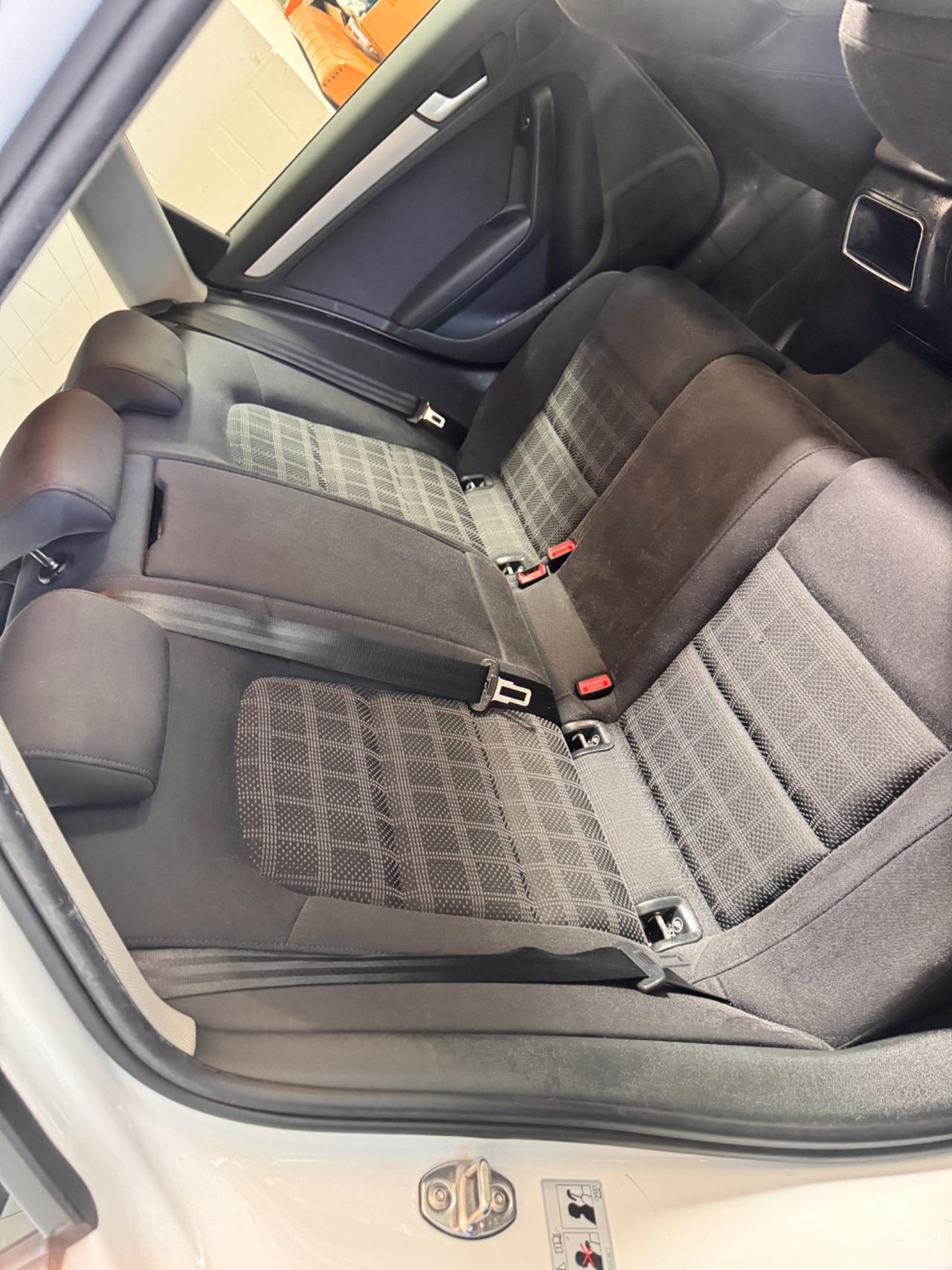 Audi A4 2.0 TDI 150 CV multitronic Tetto Panoramico